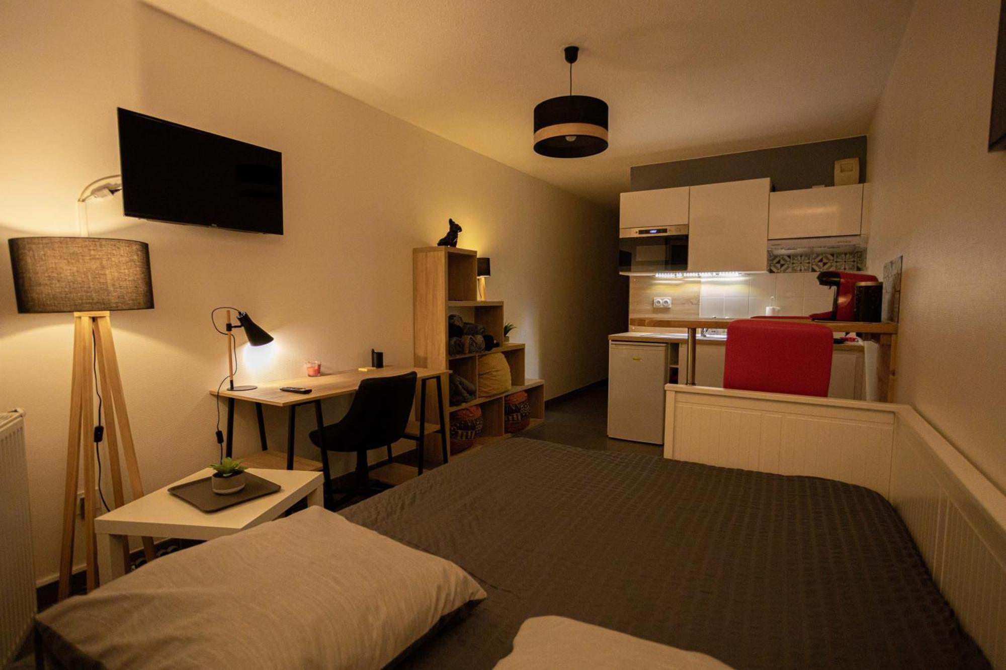 Face Yschools Arrivee Autonome 24s24h Apartment Troyes