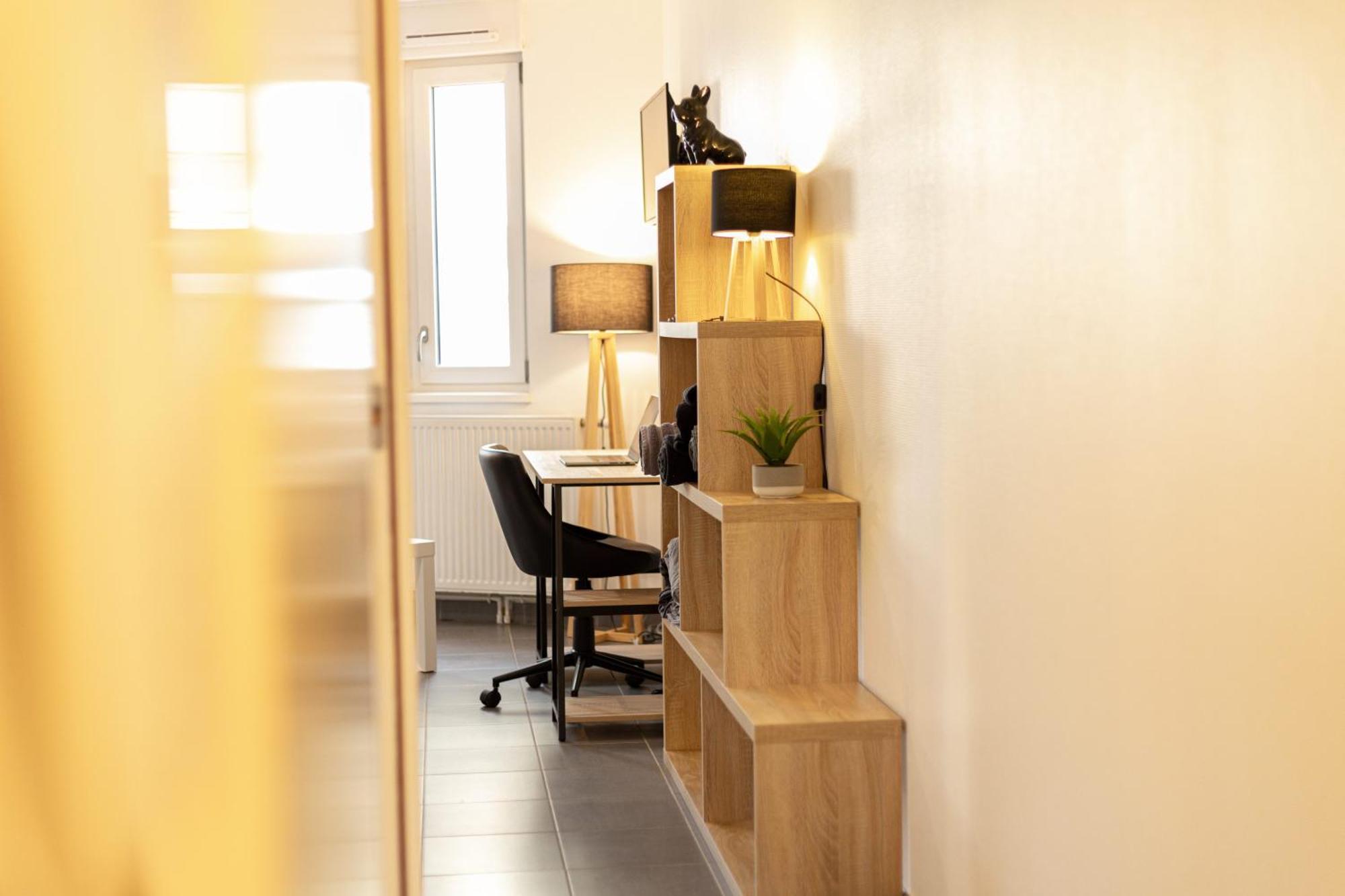 Apartment Face Yschools Arrivee Autonome 24s24h Troyes