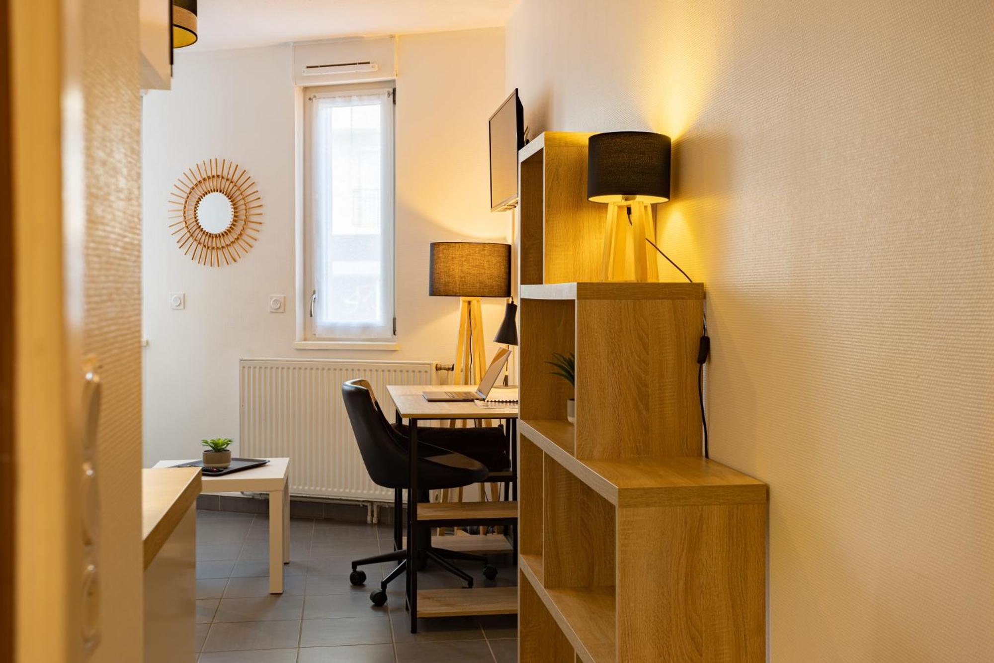 Premium Arrivee Autonome 24s24h Appartement Troyes